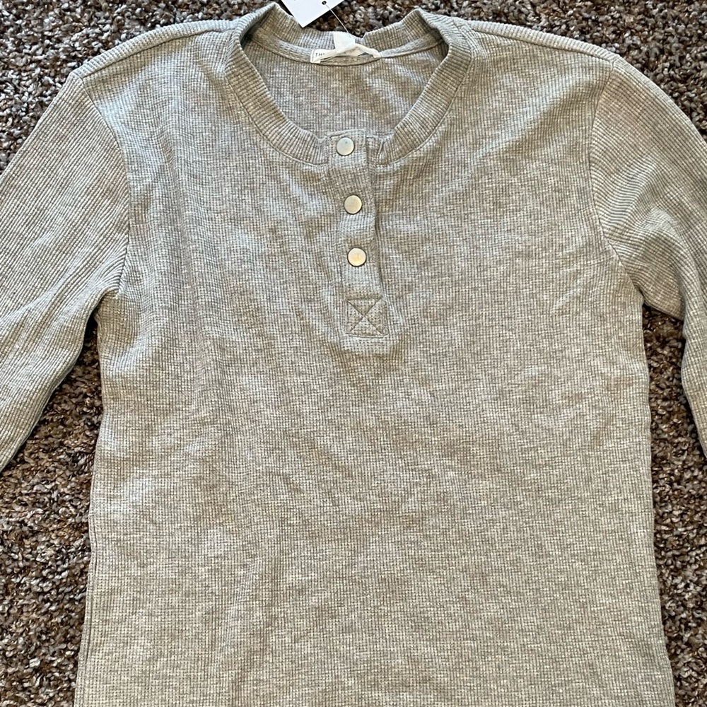 New with tags - eco friendly sustainable clothes!! Women’s waffle long sleeve